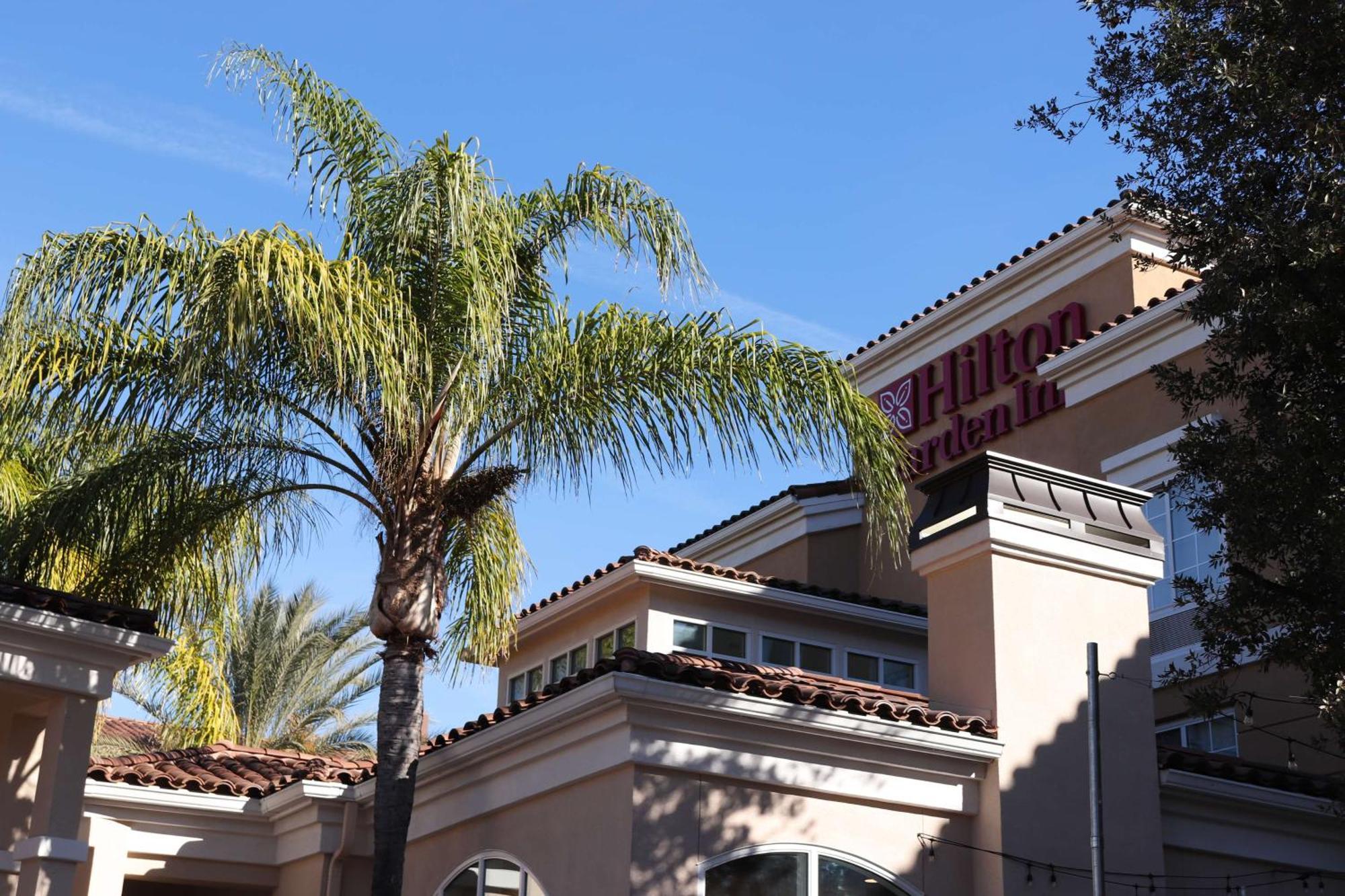 Hilton Garden Inn Calabasas Buitenkant foto