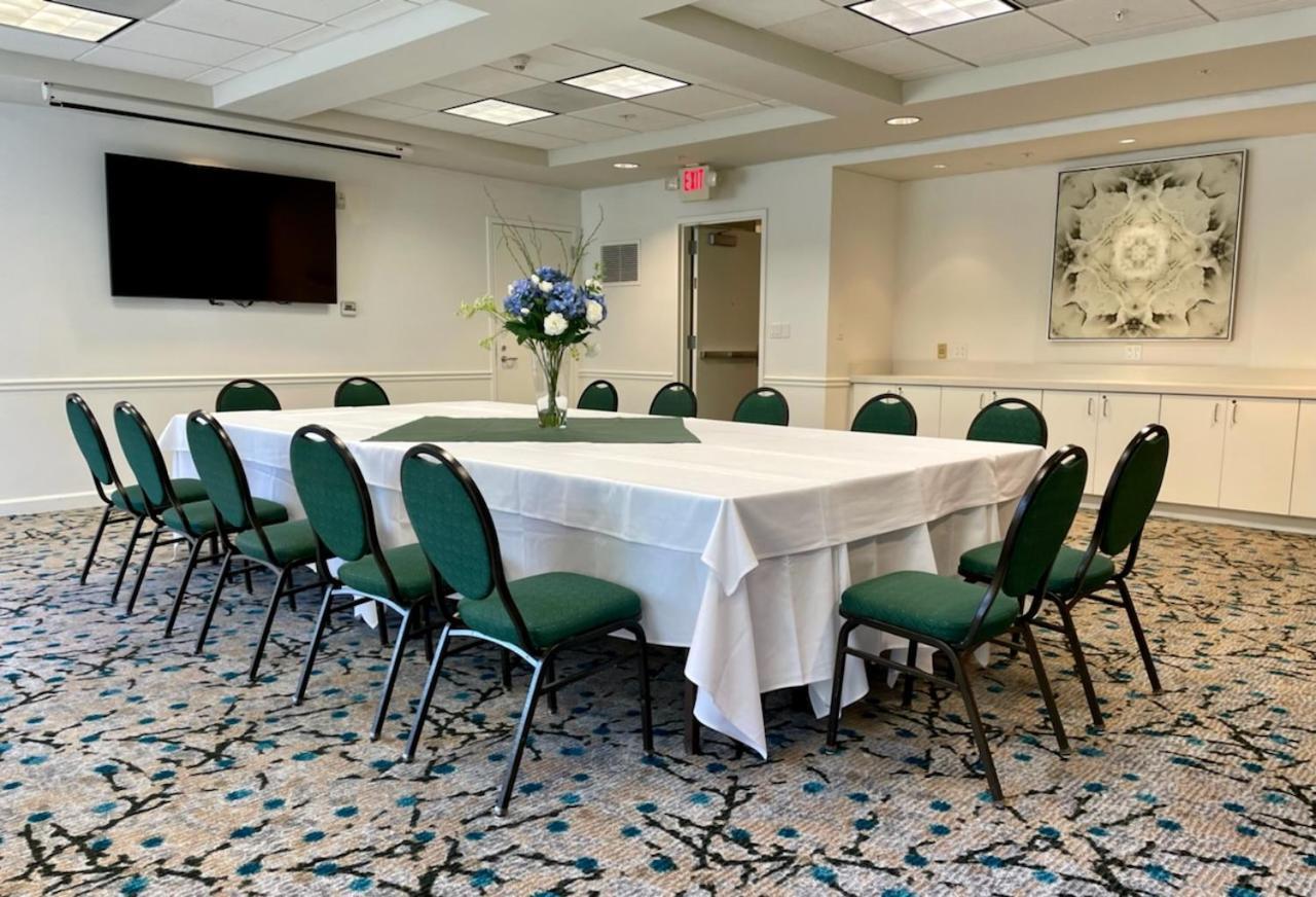 Hilton Garden Inn Calabasas Buitenkant foto