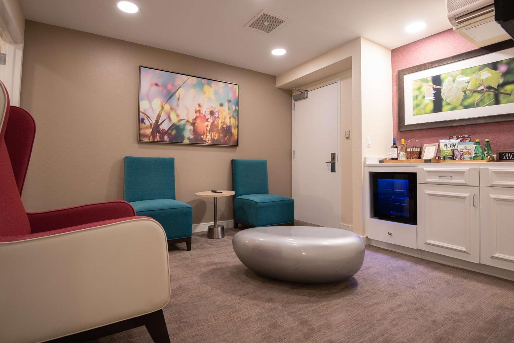 Hilton Garden Inn Calabasas Buitenkant foto